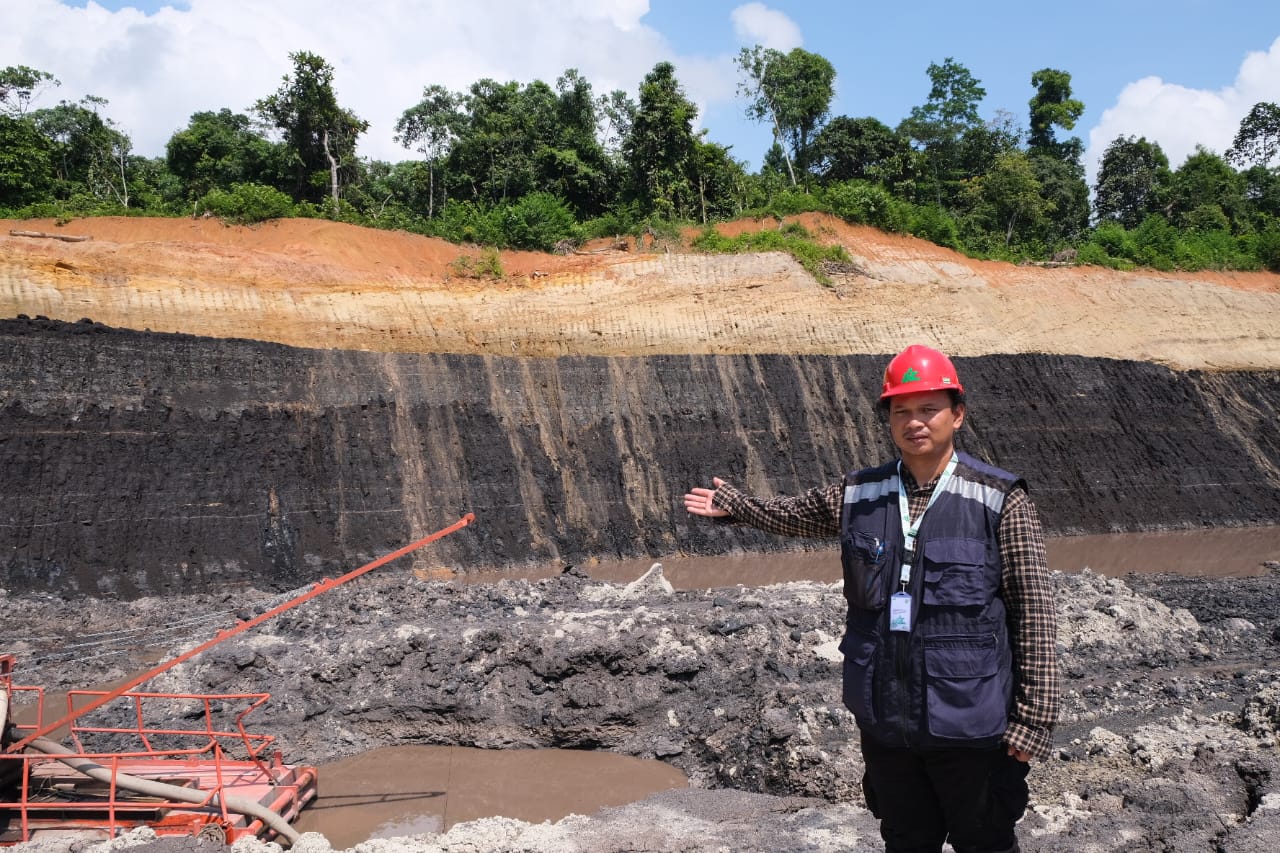 WhatsApp Image 2024-11-22 at 02.03